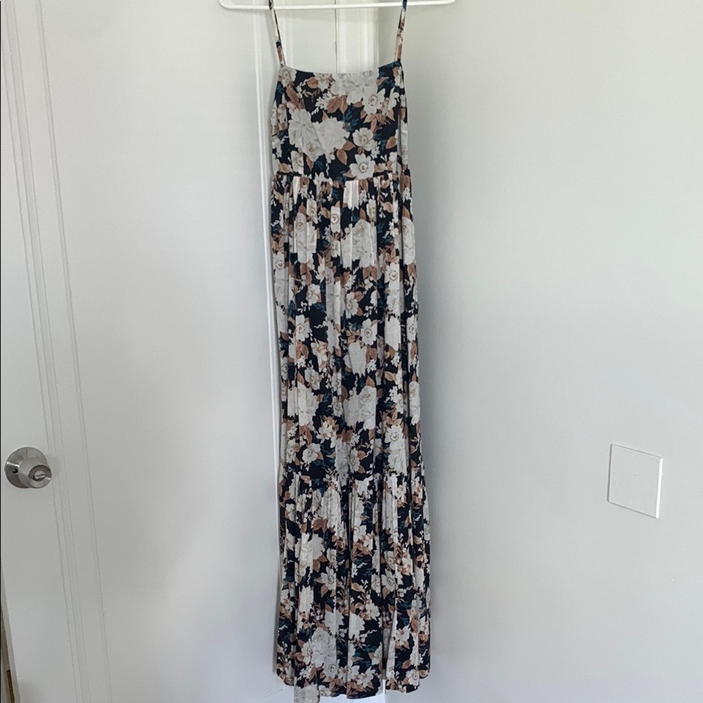 NWT Abercrombie and Fitch Floral Low-back Maxi Dress with Spaghetti Straps